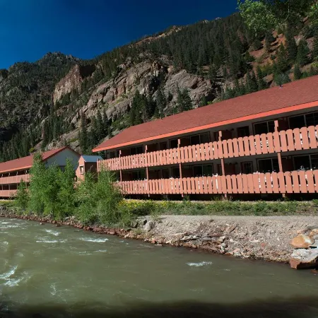 Hot Springs Inn