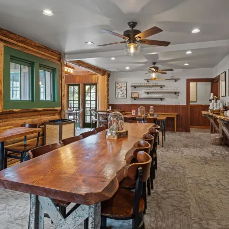 Weasku Inn