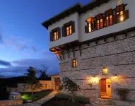 Sakali Mansion - Swimmingpools
