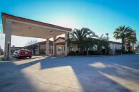 University Inn & Suites - Motels