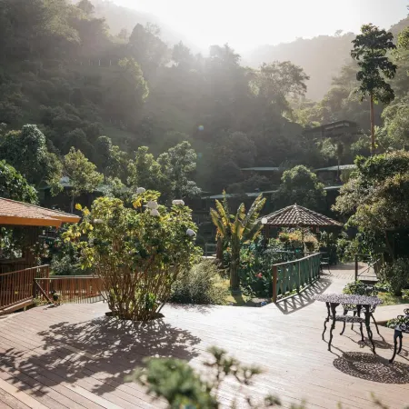 Trogon Lodge