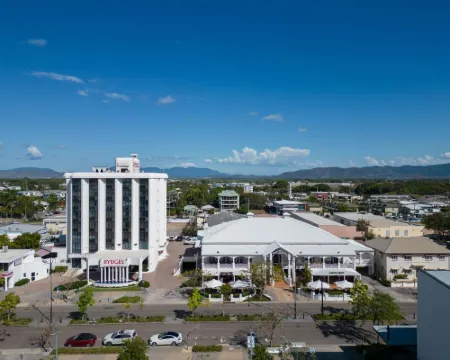 Rydges Southbank Townsville, an EVT hotel Hotels in South Townsville