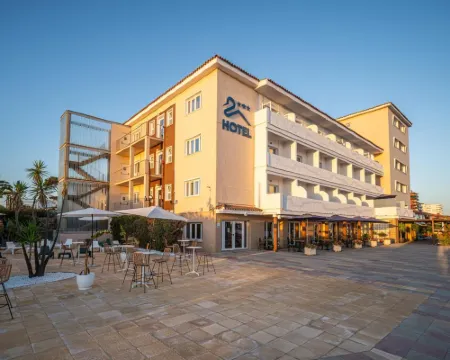 Pato Rojo Hotels in Punta Umbria