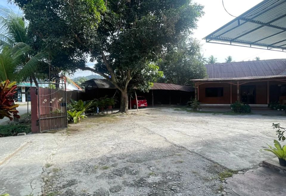 Hotel Bendungan