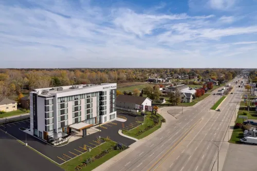 Hyatt Place Windsor - Pools