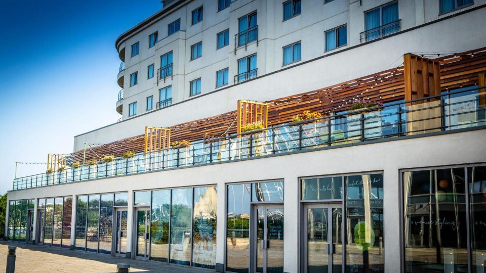 Waterfront Southport Hotel