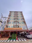 Snow House Buriram Hotel a Sakae Phrong