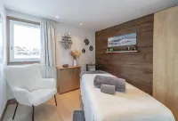 Hôtel les Peupliers - ที่มีสปา