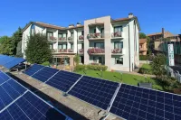 Hotel Eden فنادق في Valeggio sul Mincio