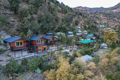 네이처 드롭스 나이니탈 호텔