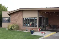 Oregon Trail Inn Hotel a 