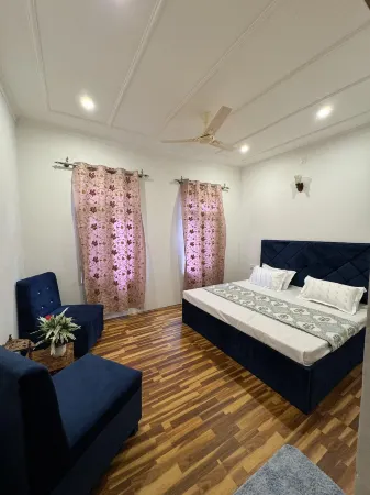 Shesh Bagh Boutique Homestay Отели рядом с достопримечательностью «Шалимар Ба Магал Гарден»