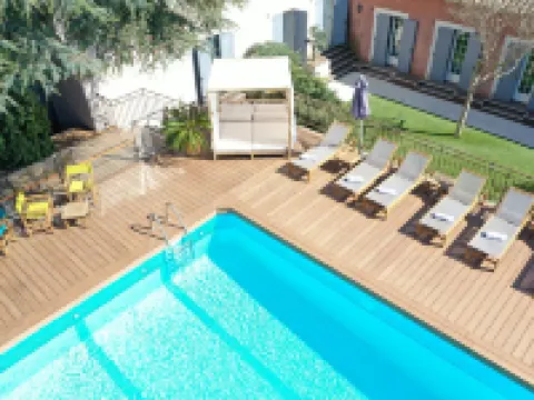 Hotel Spa Cassis – Heated Pool & Parking Hotels in Cassis