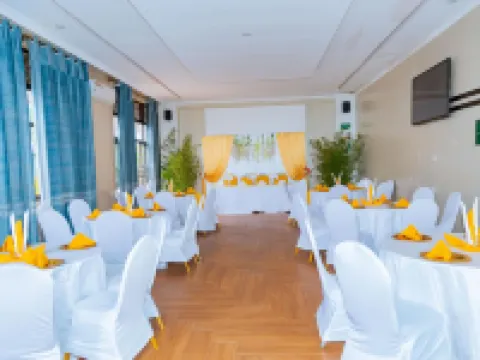 Five To Five Hotel โรงแรมในคิกาลี