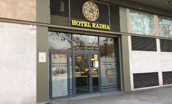 Hotel Radha