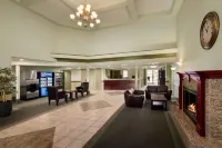Quality Inn & Suites - Pysäköinti