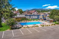 Suburban Studios Middlesboro Hotels in Middlesboro