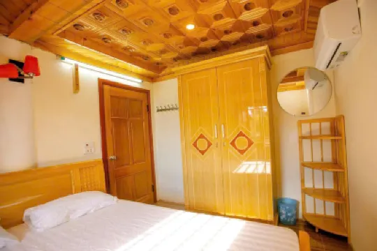 Homestay Family Moc Chau Hotels in 