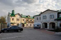Hotel Azhur Suzdal - ที่มีที่จอดรถ