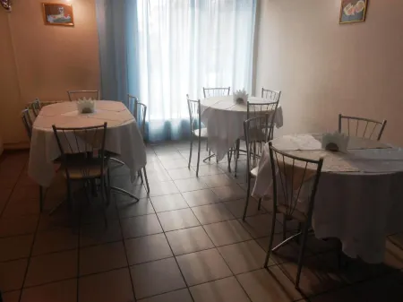 АэроОтель (бывш.Кантегир) Отели в г. город Абакан