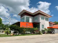 Phing Phing Apartment Hôtels à : 