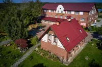 Losinyi Dvor Hotels near Dancing Forest