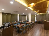 Lemon Tree Hotel, Kasauli Hotels in Solan