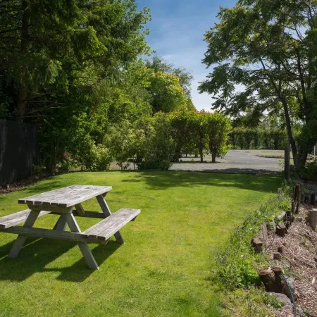 Nelson City Top 10 Holiday Park