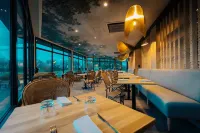 Best Western Plus le Roi Arthur Hotel et Spa - breakfast
