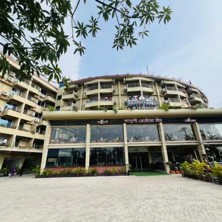 Hotel Kollol by J&Z Group