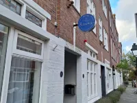 Hotel Bries Den Haag - Scheveningen Hotels near Museon