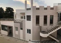 Oriental Grand