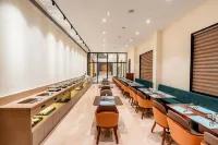 Playotel Premier, Ujjain - Parvekkeita