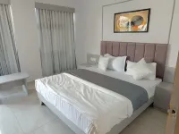 Hotel Royal Sky - 2-Star