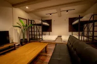 LifeHouse Ippo - Condos