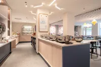 Holiday Inn Express & Suites GHENT by IHG - breakfast