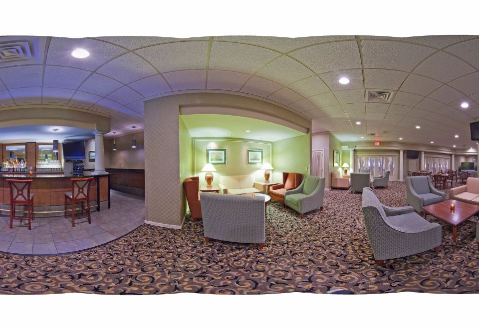 Holiday Inn Portland-by the Bay 로비