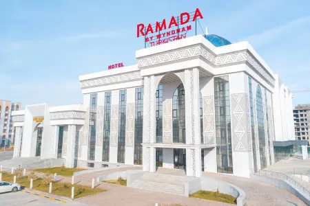 Ramada by Wyndham Turkistan Отели рядом с достопримечательностью «Мавзолей Ходжи Ахмеда Ясави»