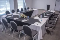 Dazzler by Wyndham Asuncion