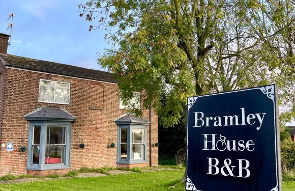 布拉姆利屋酒店