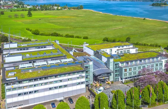 西德姆廣場酒店