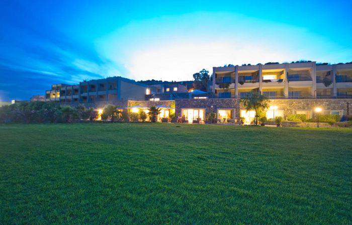 Aregai Marina Hotel & Residence