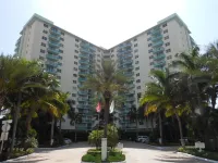 Tides Apt on Hollywood Beach