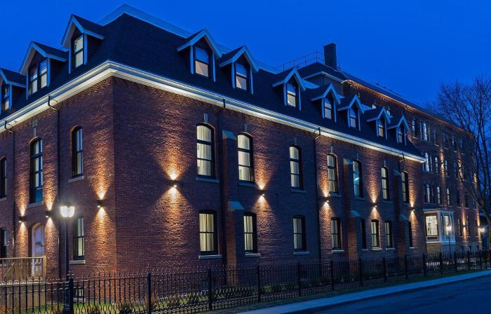 Sydney Boutique Inn & Suites
