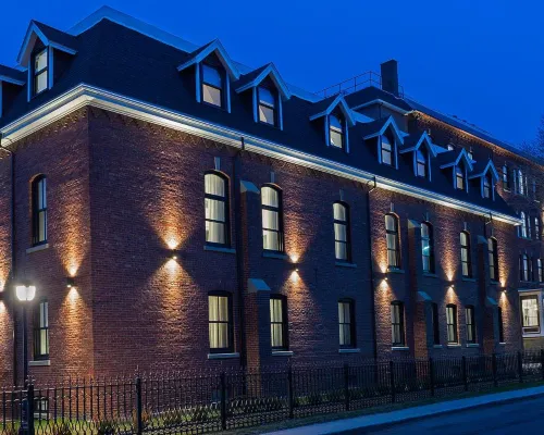 Sydney Boutique Inn & Suites Hotels in Queens County