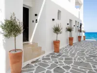Portara Seaside Luxury Suites Hotels near Portara