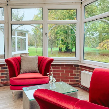 Trivelles Waterhall Country Gatwick Hotel & Airport Parking