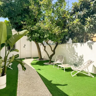DEAR FARO - GUEST HOUSE Hotels near iSea