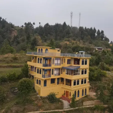 Naldehra House