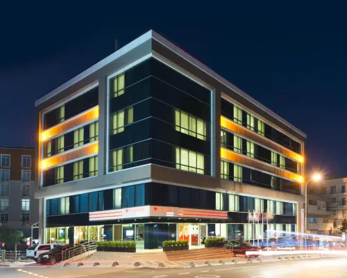 Ramada Encore by Wyndham Istanbul Kartal Hotels near Pendik Metro Station